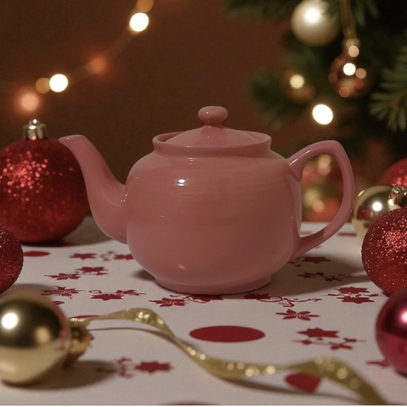 Pink Teapot, Vintage Teapot - Picture 1 of 10